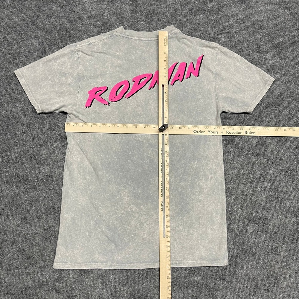 Dennis Rodman Shirt Womens Medium Acid Wash Grey Pink Hair NBA Streetwear Tee - Picture 6 of 9